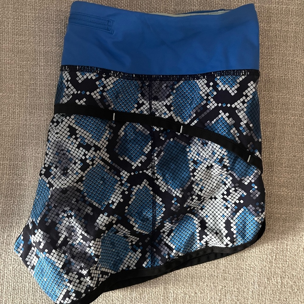 Lululemon printed shorts